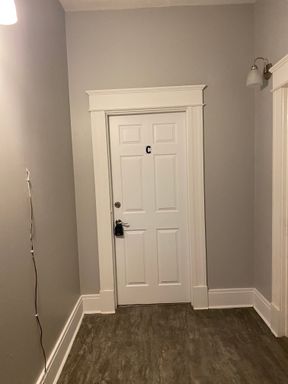 Listing photo thumbnail