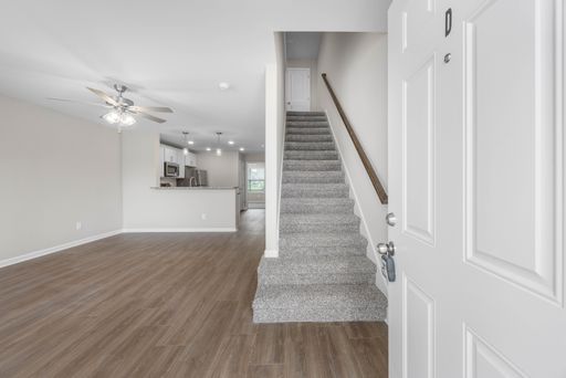 Listing photo thumbnail