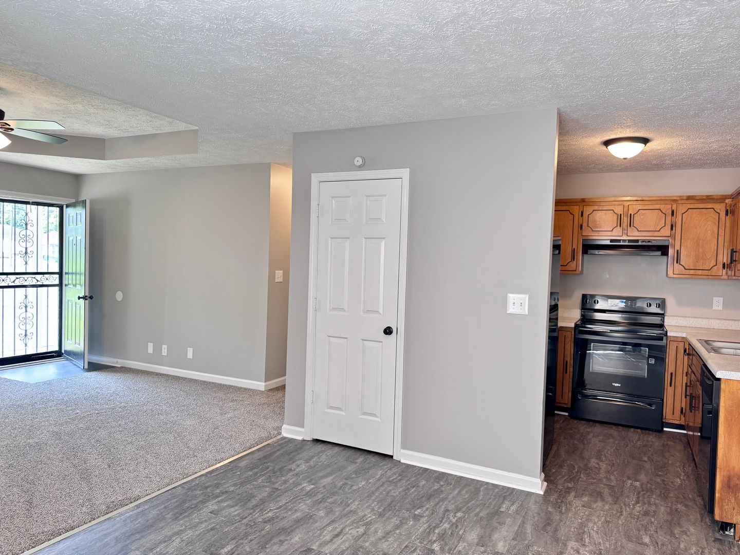 357 Treeland Dr 8 of 12