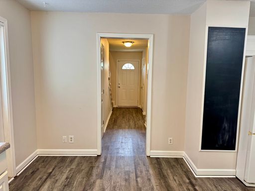 Listing photo thumbnail