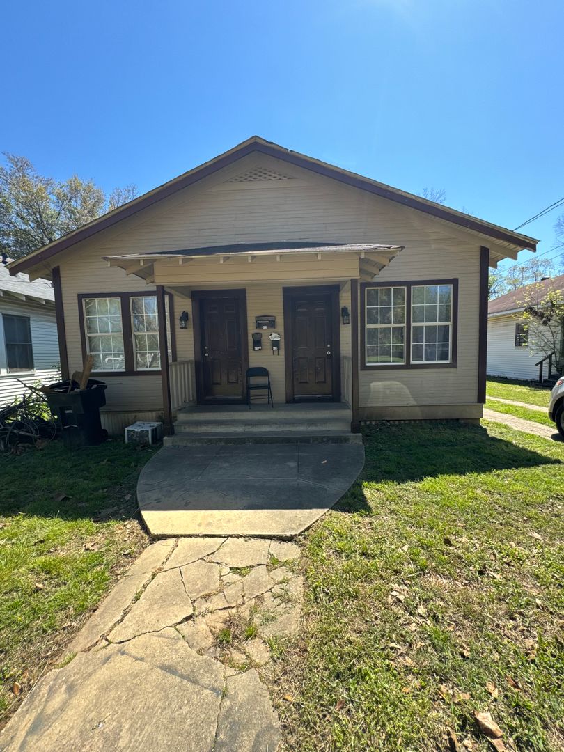 Bossier City House: 418 Wyche Street