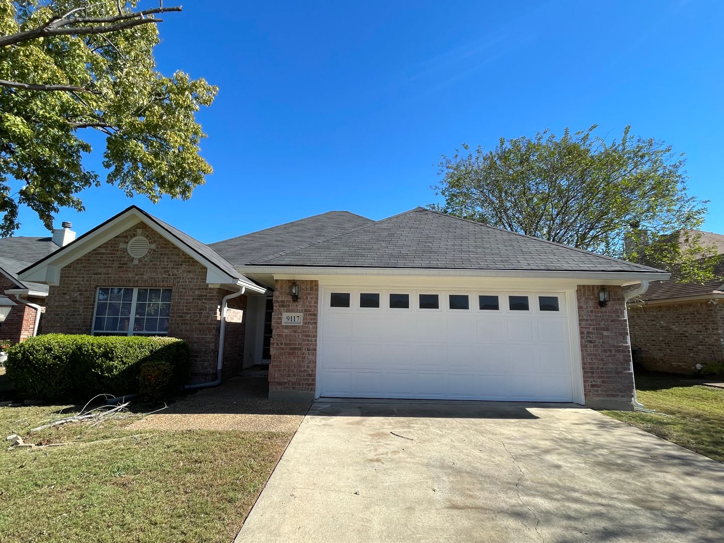 Shreveport House: 9117 Coral Bells Court**