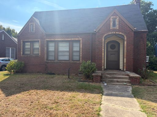 3 Bed 1 Bath Rental at 3432 Broadmoor Boulevard, Shreveport, LA – photo 1