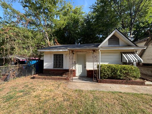 Updated 2 Bedroom Home – photo 1