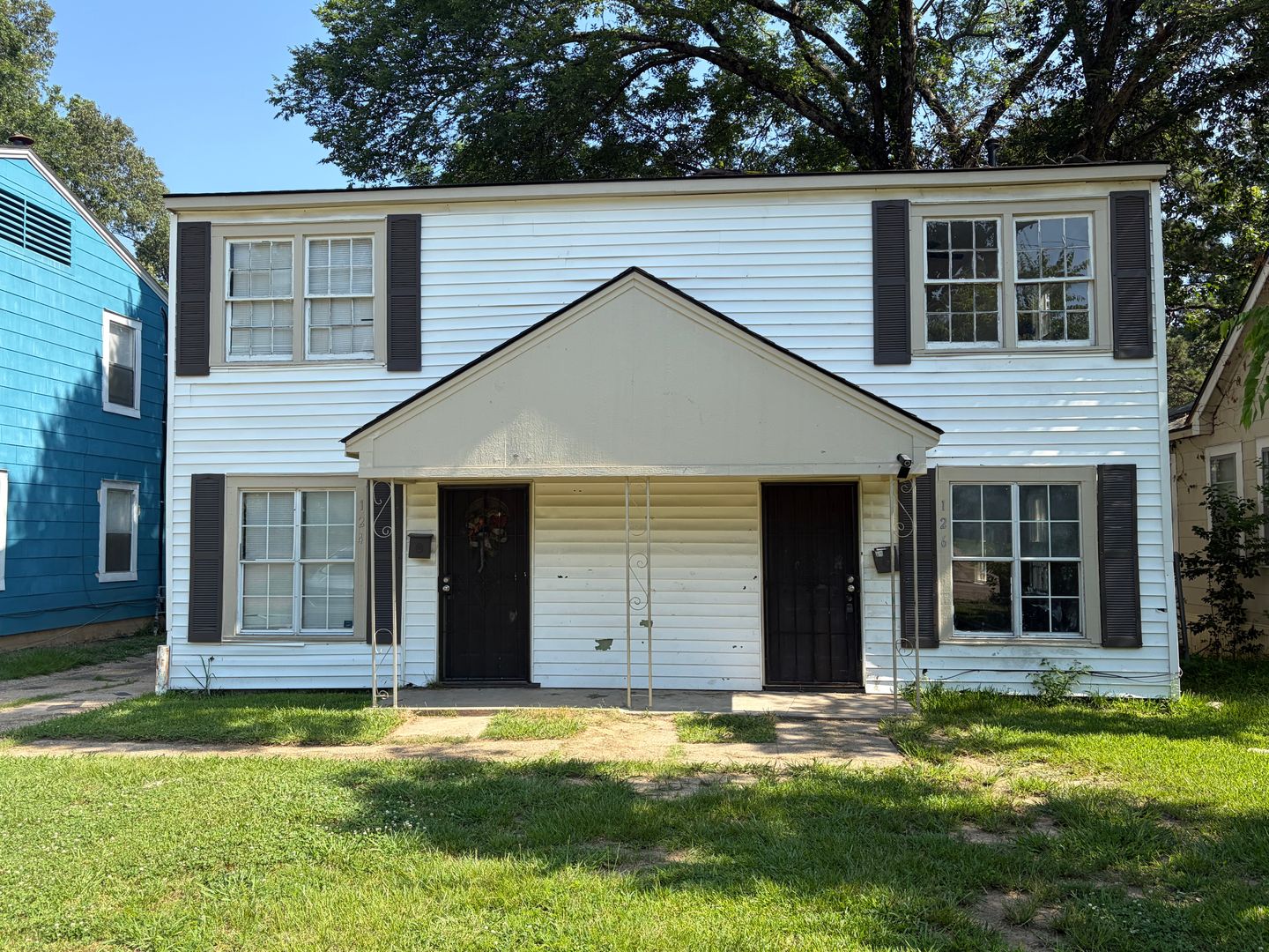 Shreveport House: 126 E Olive Street