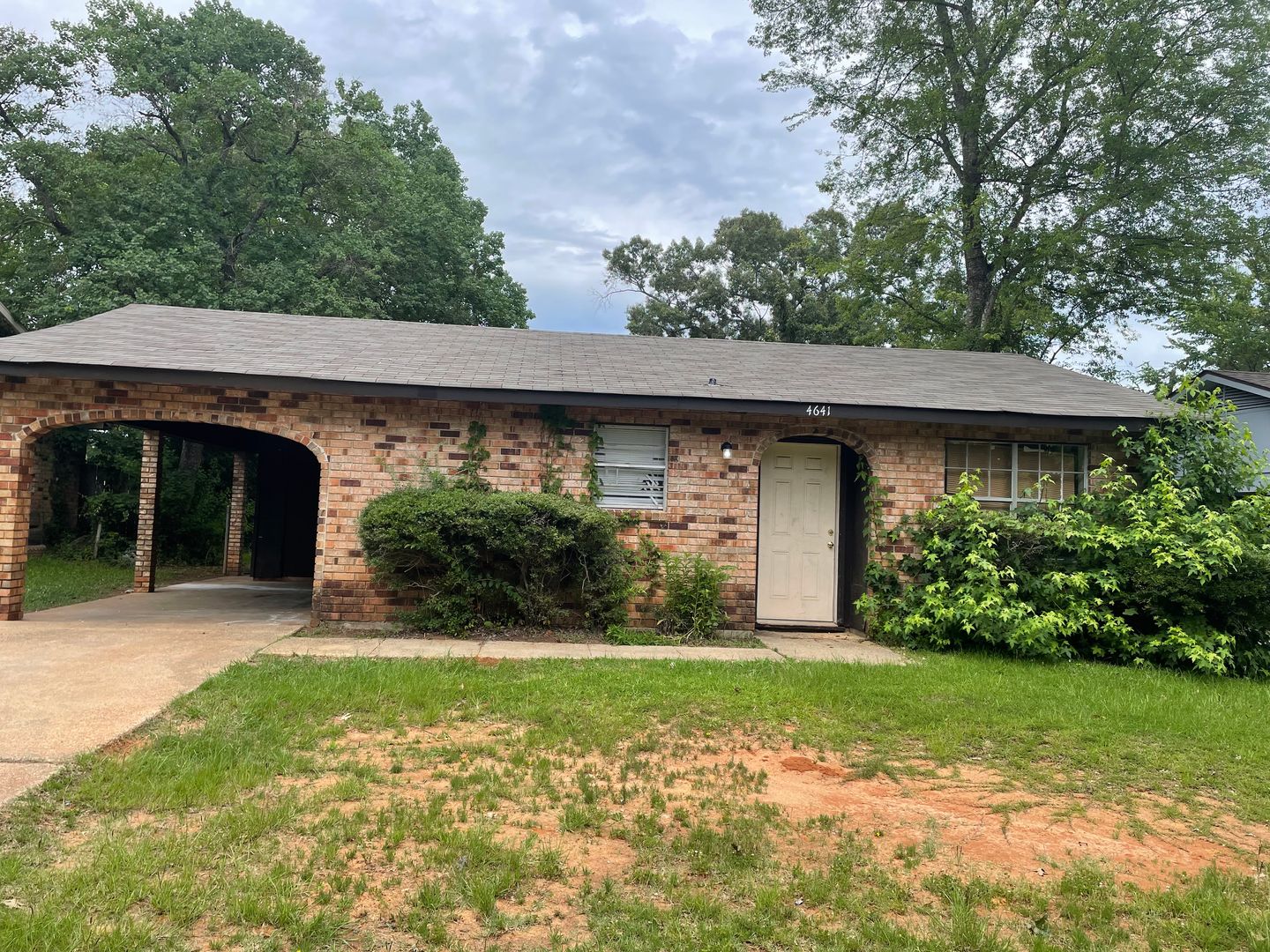 Shreveport House: 4641 6L Westwood Park Drive