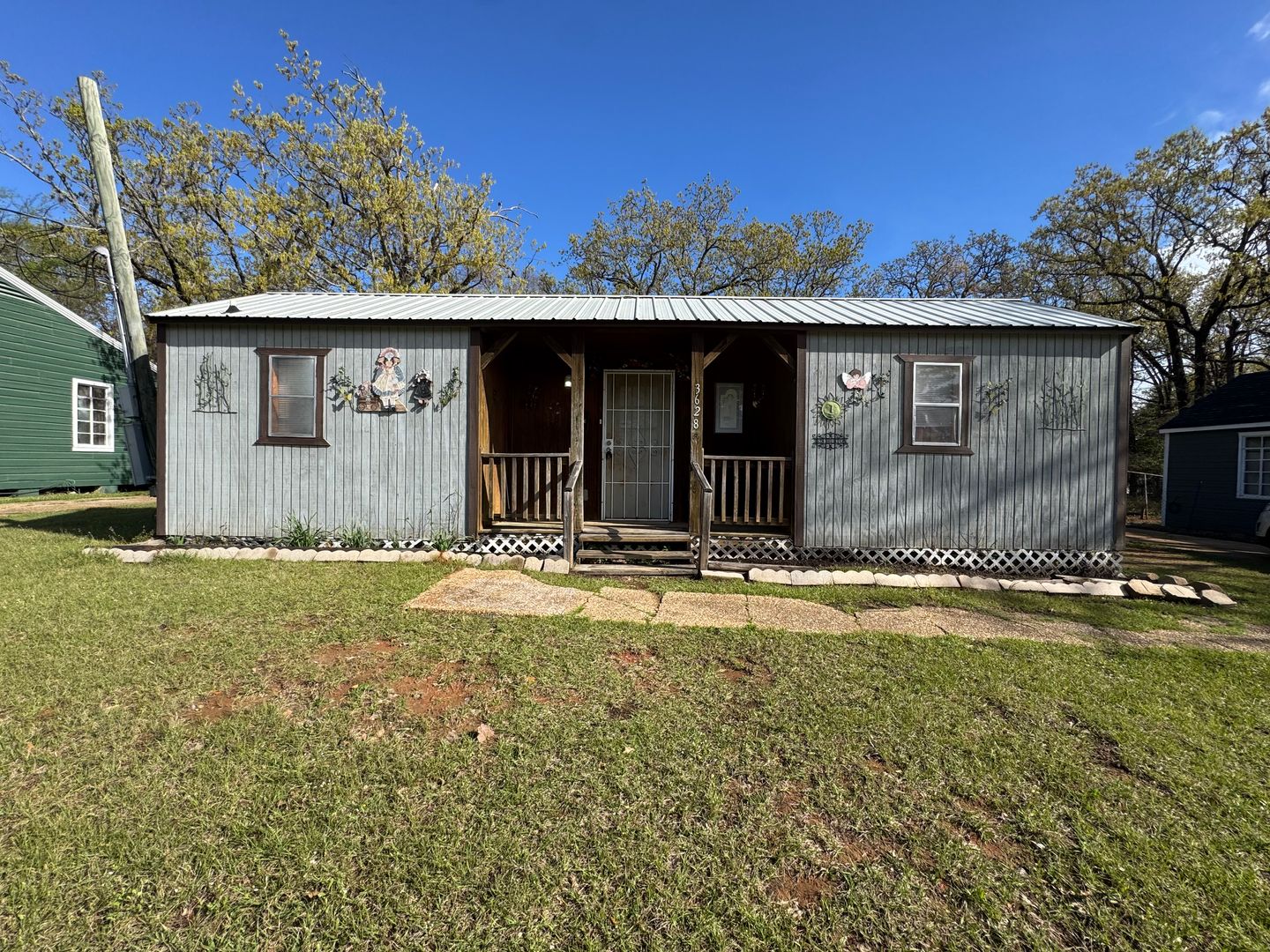 Shreveport House: 3628 Huston Street