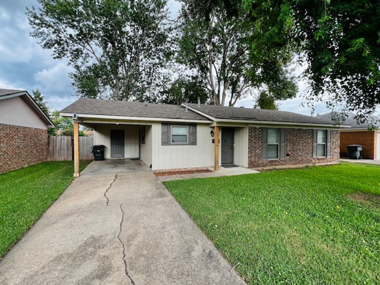 Bossier City House: 4809 Jeb Stuart Place*