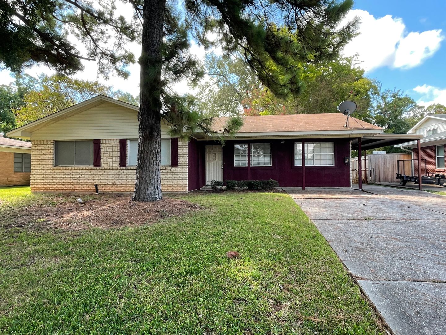 Bossier City House: 1906 Cambridge Street