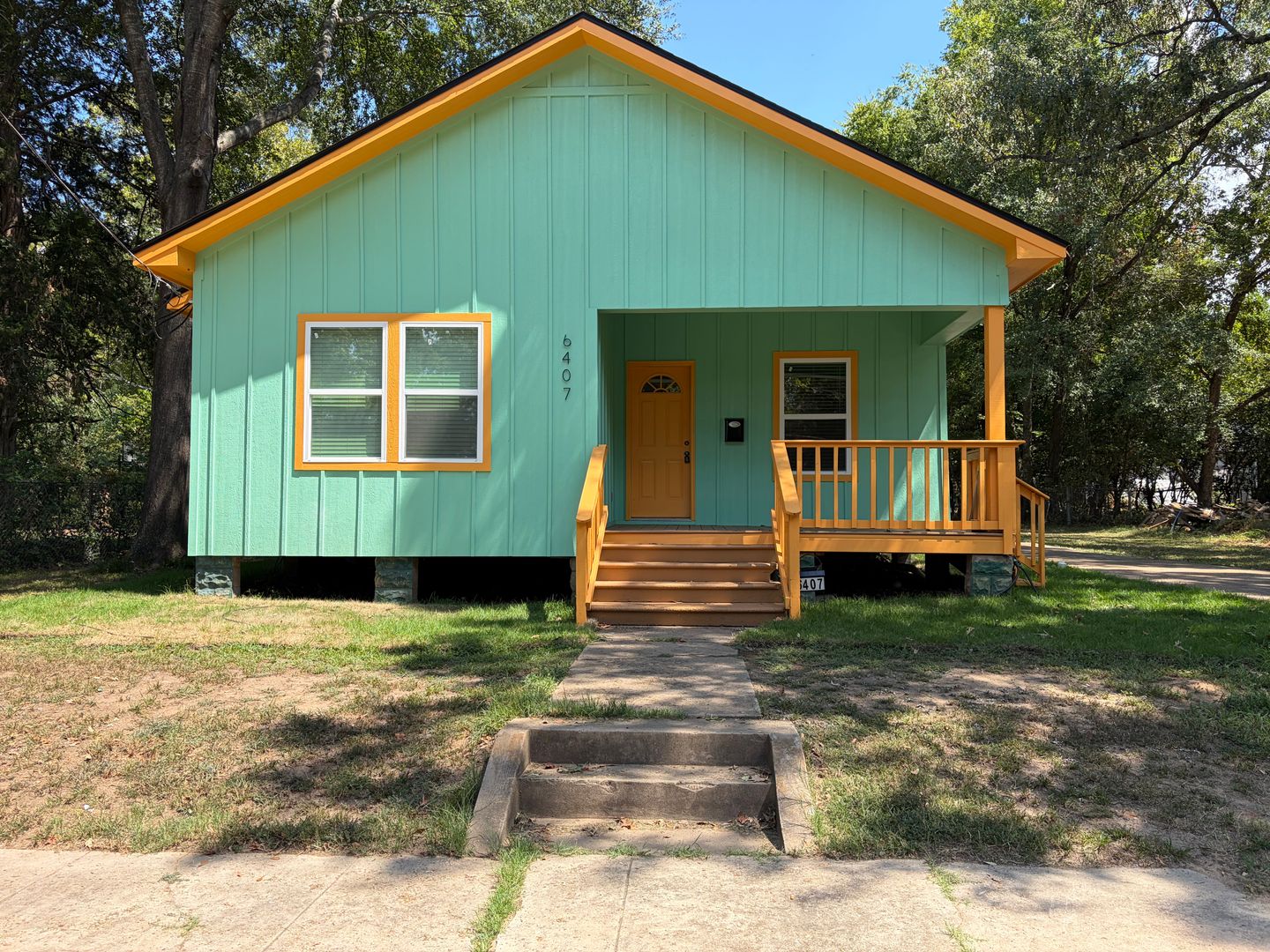 Shreveport House: 6407 Lexington Avenue