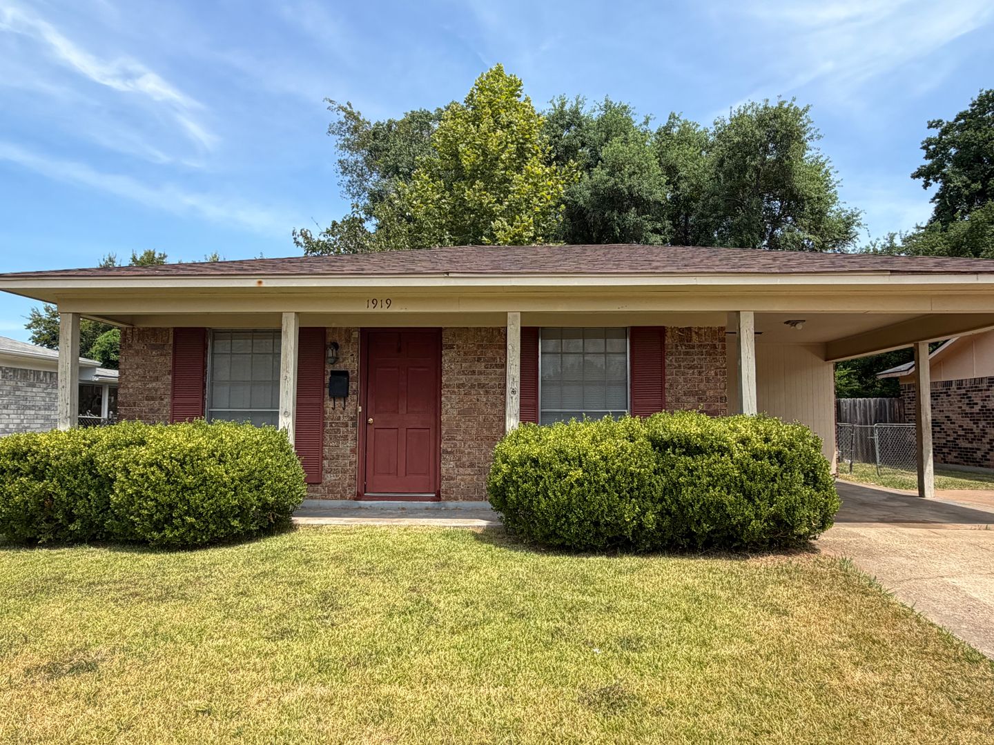 Bossier City House: 1919 Orbit Drive*