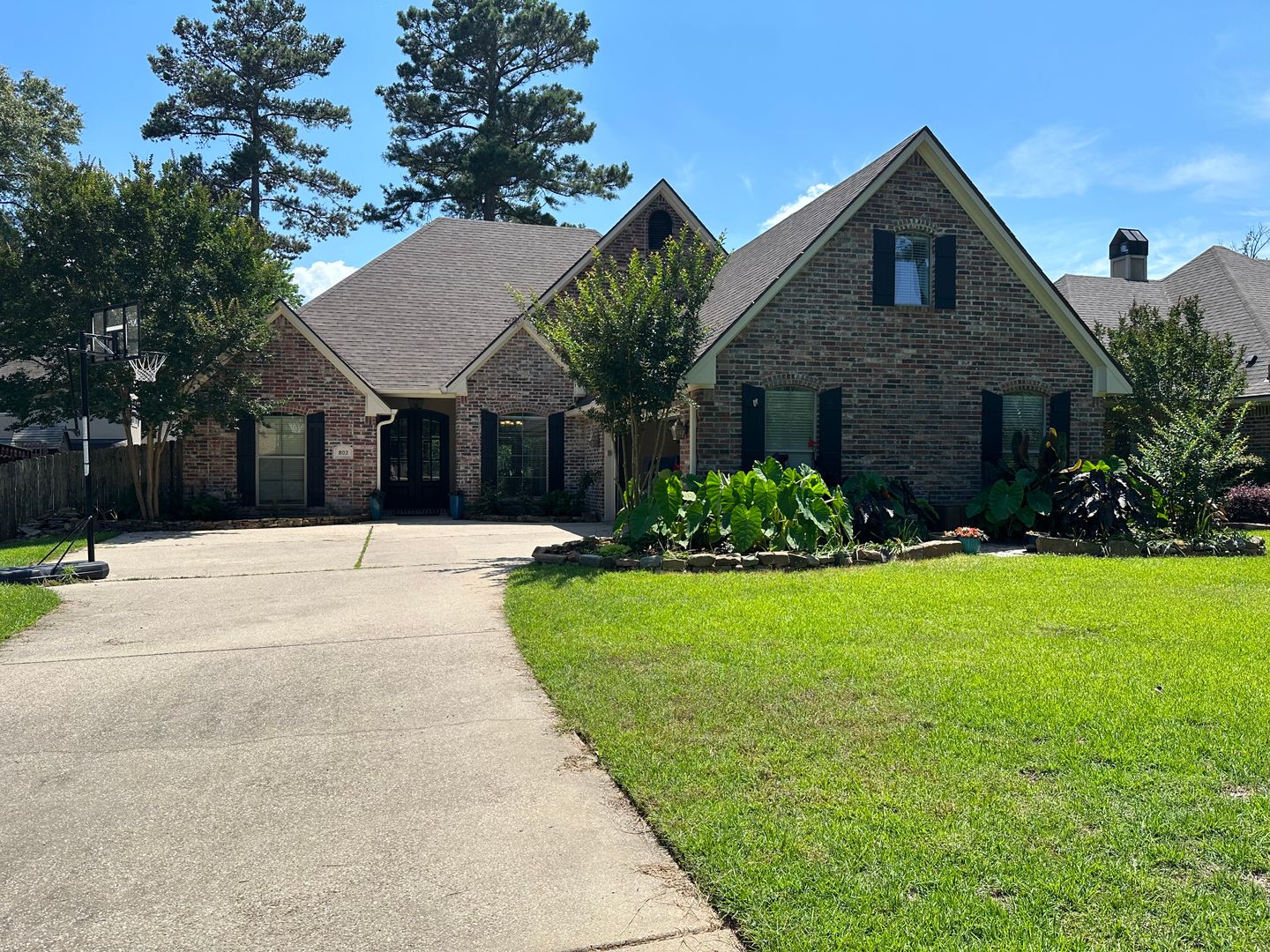 Haughton House: 802 Grey Fox Circle**