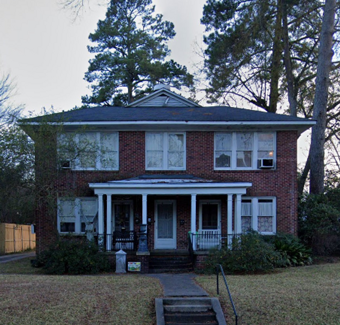 Shreveport House: 547 1/2 Wilkinson Street