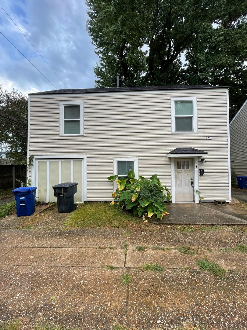 Gorgeous 2 Story Apartment