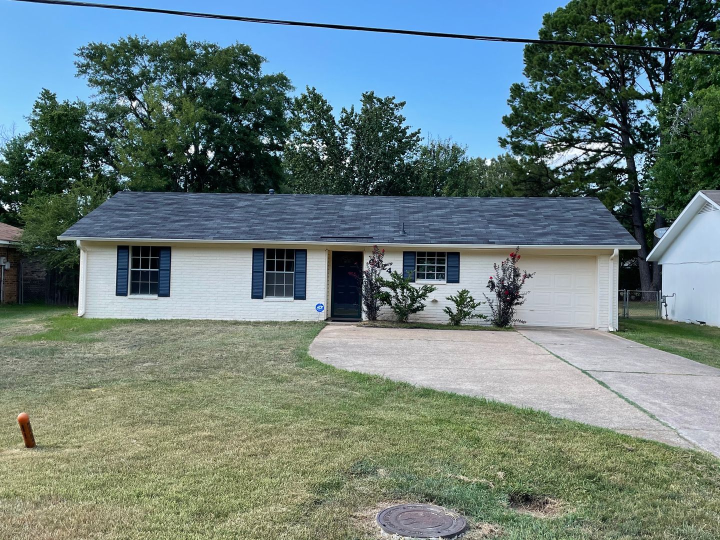 Shreveport House: 6424 Jefferson Paige Road**