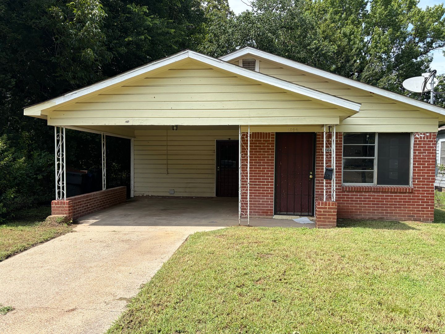 Shreveport House: 1844 Nicholson Street