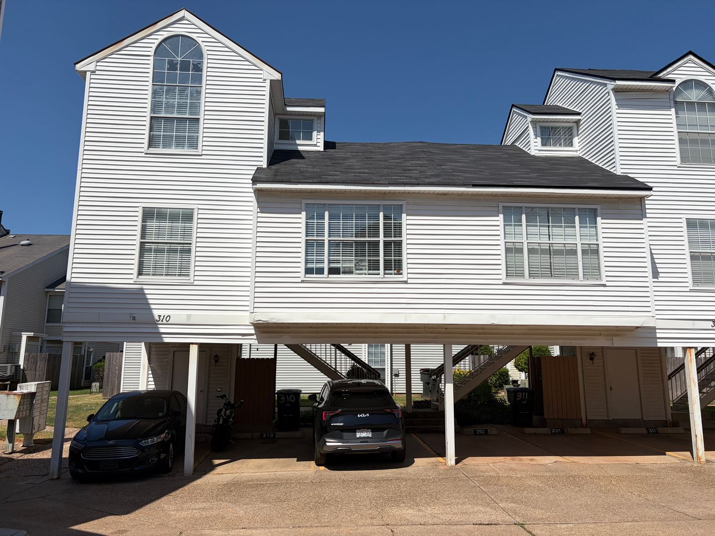Shreveport House: 310 Settlers Park Drive