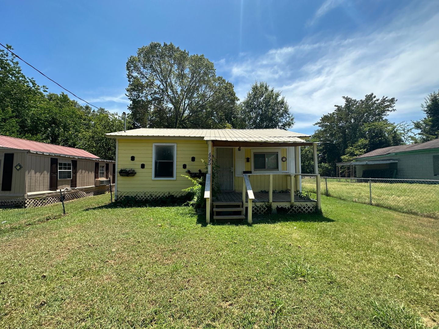 Shreveport House: 455 E 71st Street**