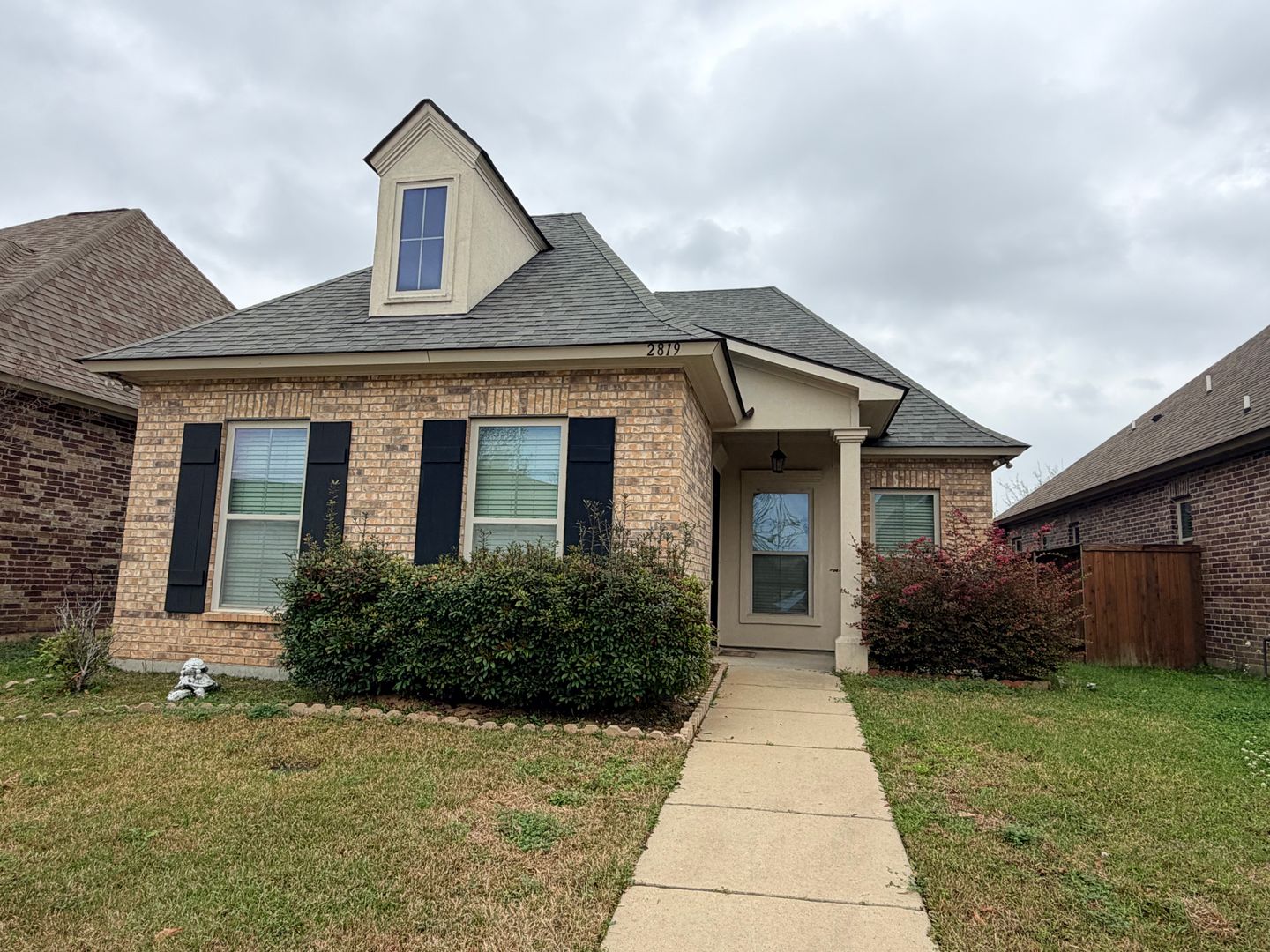 Shreveport House: 2819 Caribbean Cove