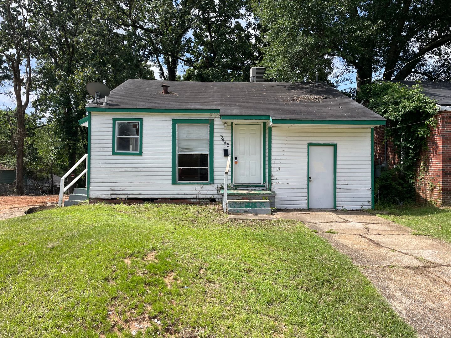 Shreveport House: 3445 Penick Street