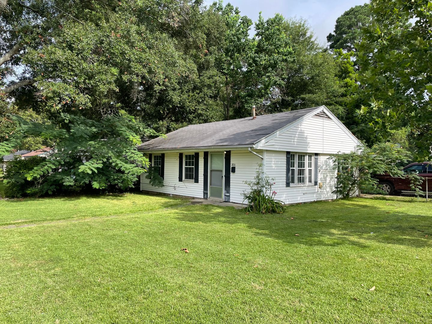 Shreveport House: 1804 Corbitt Street