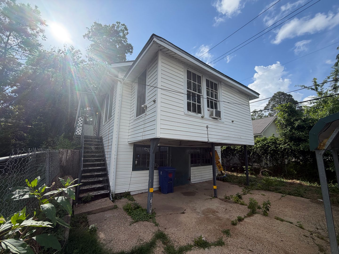 Shreveport House: 744 1/2 Ratcliff Street