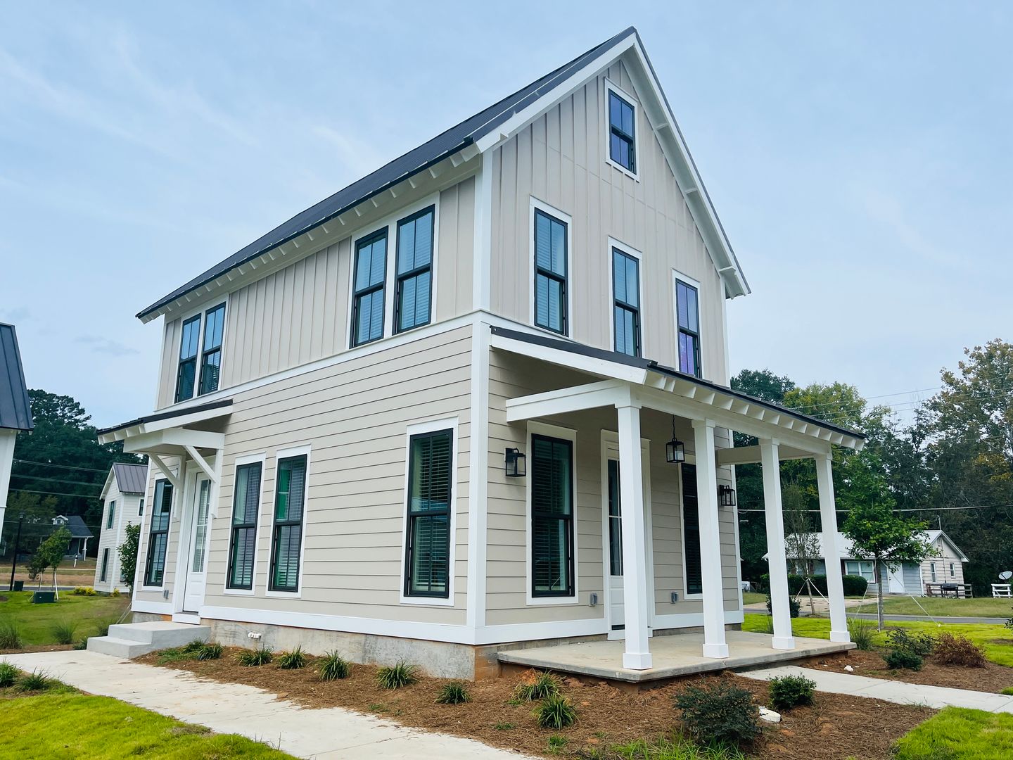Lagrange Apartment: 604 Freeman St