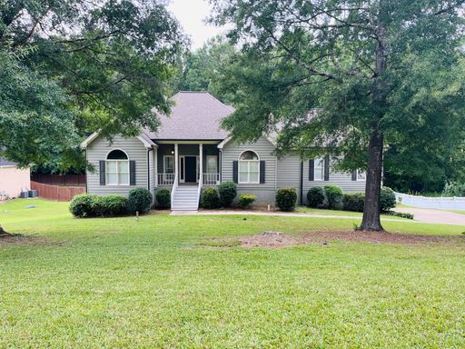 Wow! Check out this charming 3-bedroom, 2-bathroom home located in Sharpsburg! **$250 OFF 1ST MONTHS RENT WITH MI ON OR BEFORE 8/31**