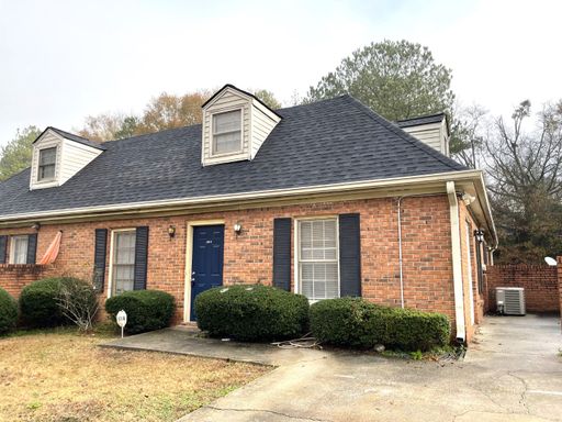 WOW! Newly renovated 2 bedroom, 2 bathroom property in Conyers! Must See – photo 1