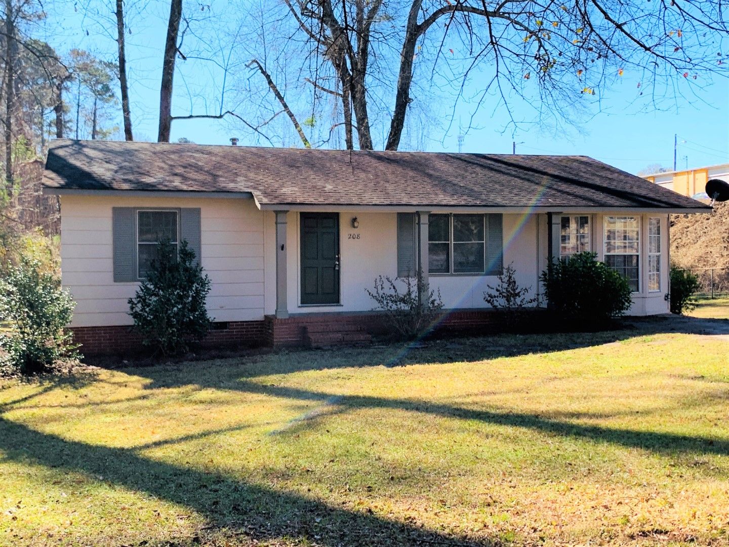 Lagrange House: 208 Laurel Lane - RH