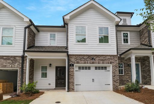 Luxury townhomes, 3 bed, 2.5 baths, stainless appliances, granite counters, private patios, must see! – photo 1