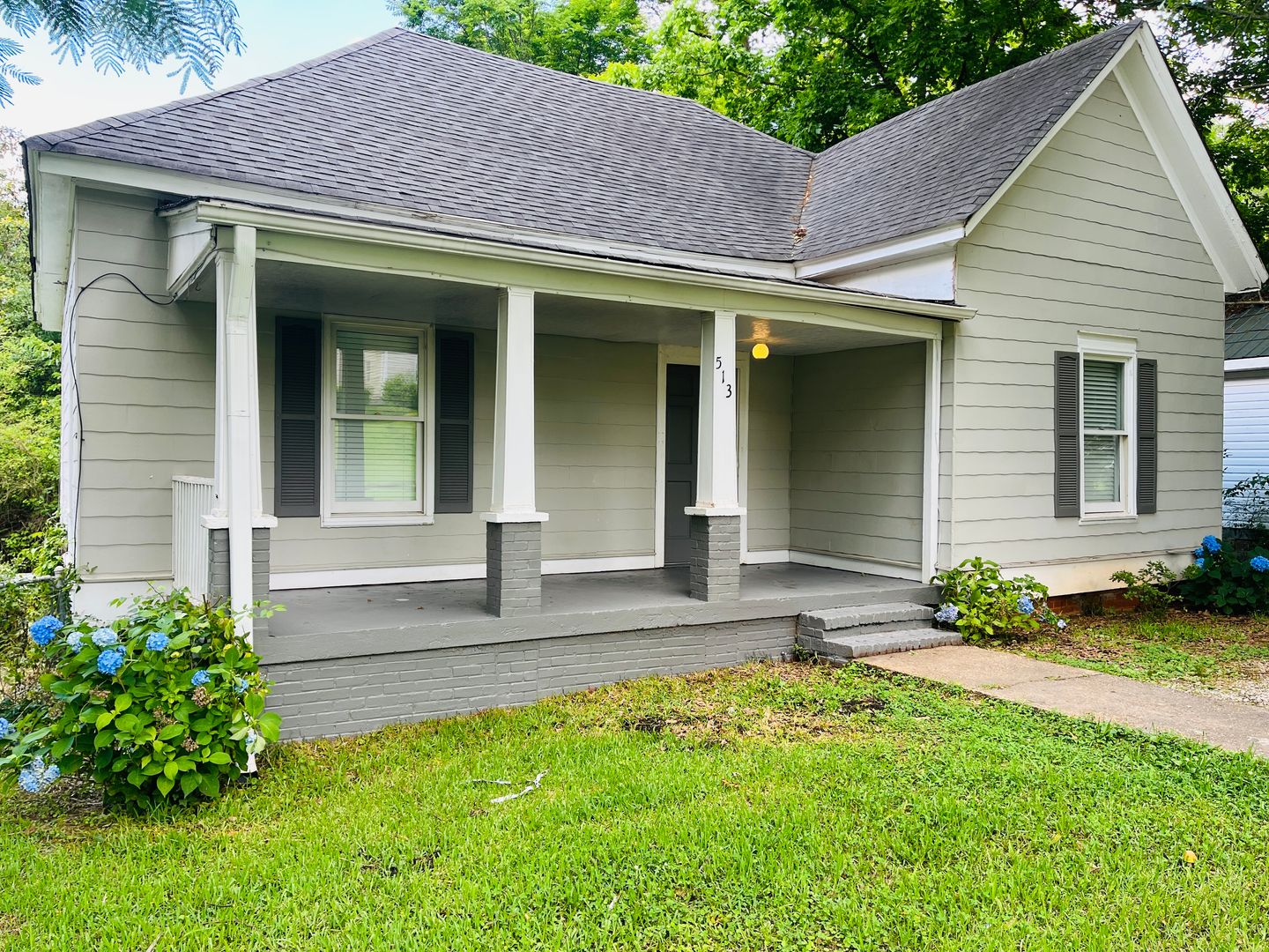 Lagrange House: 513 Harwell Ave