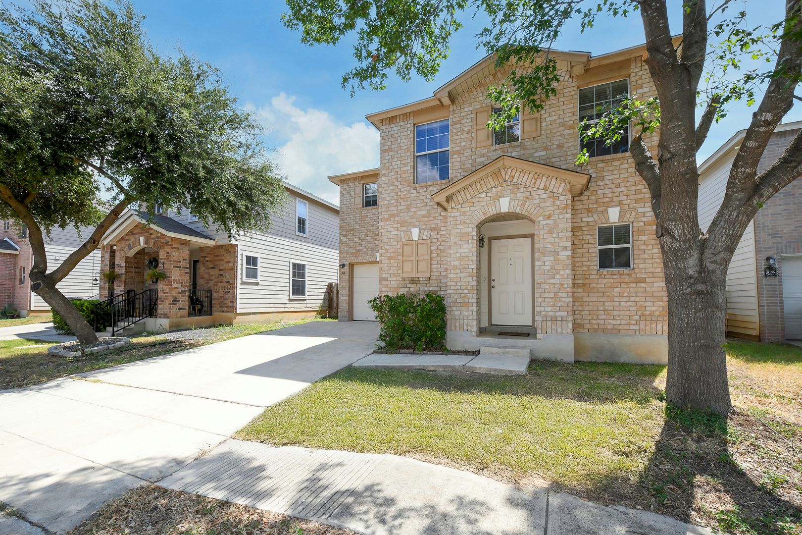 San Antonio House: 30 Knights Peak