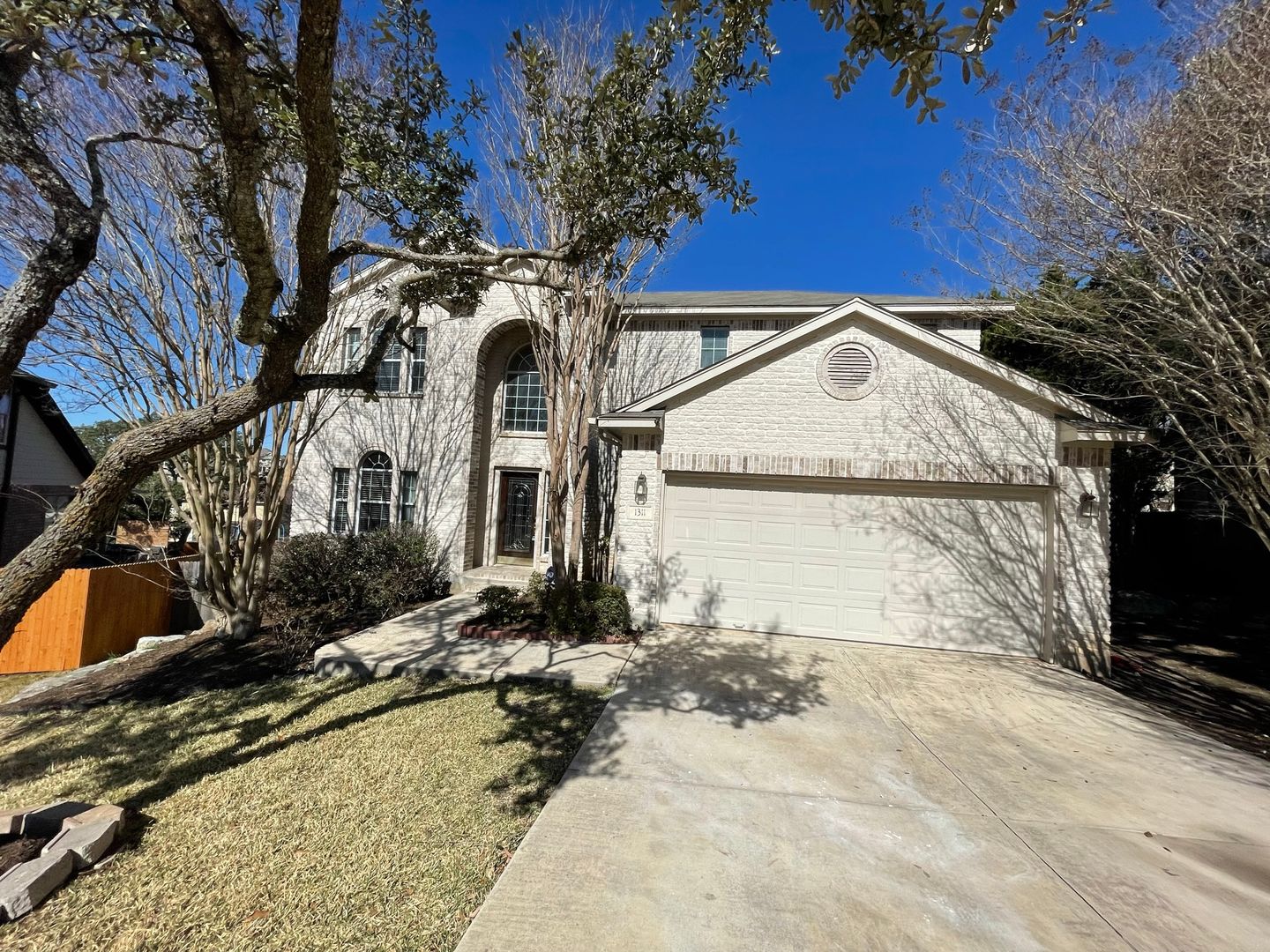 Located In the heart of Stone Oak