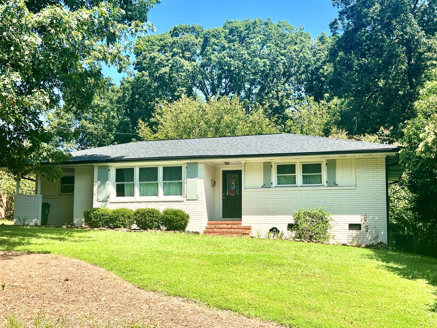 Charlotte House: 419 Webster Pl