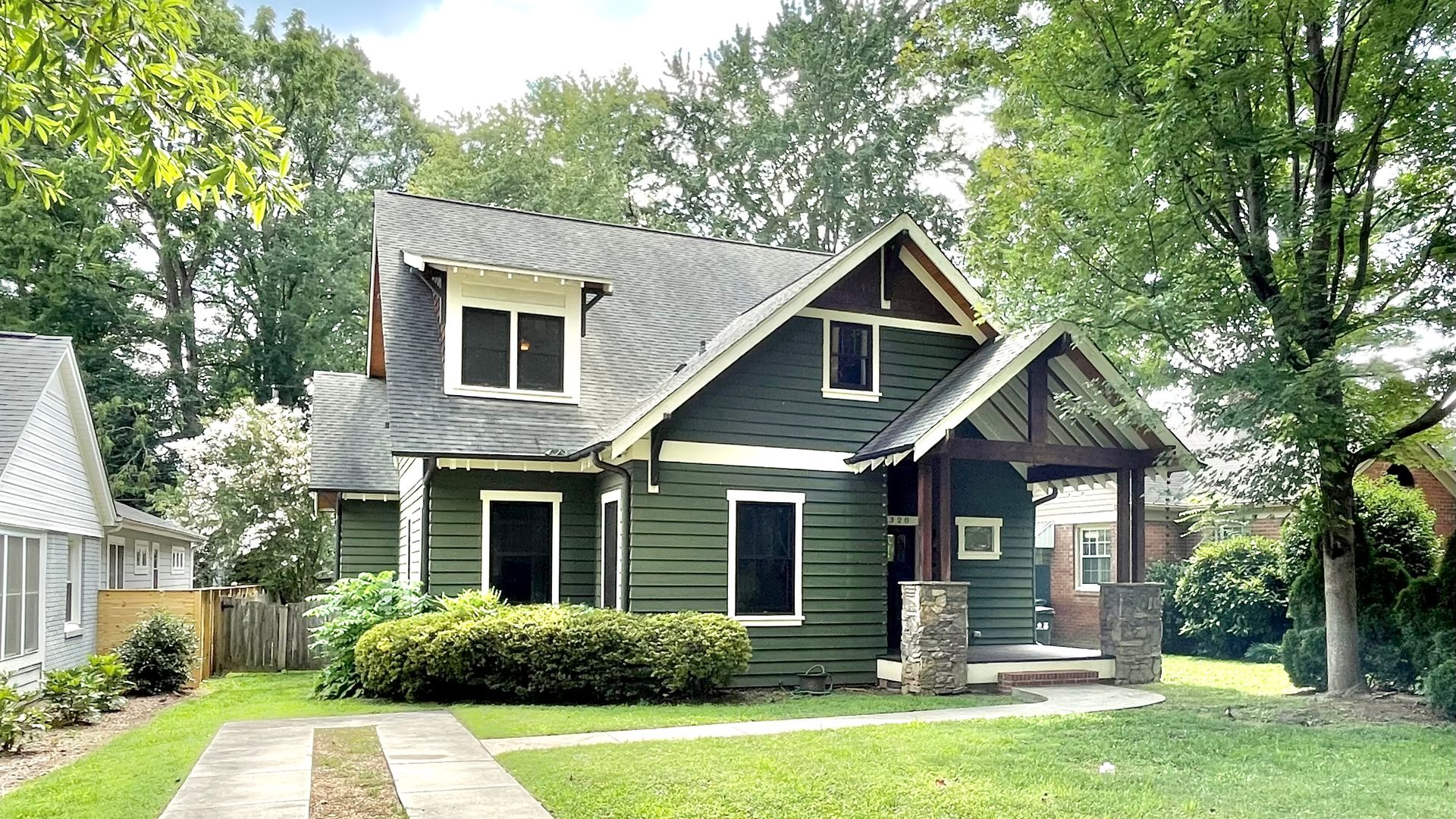 Charlotte House: 2320 Chesterfield Avenue