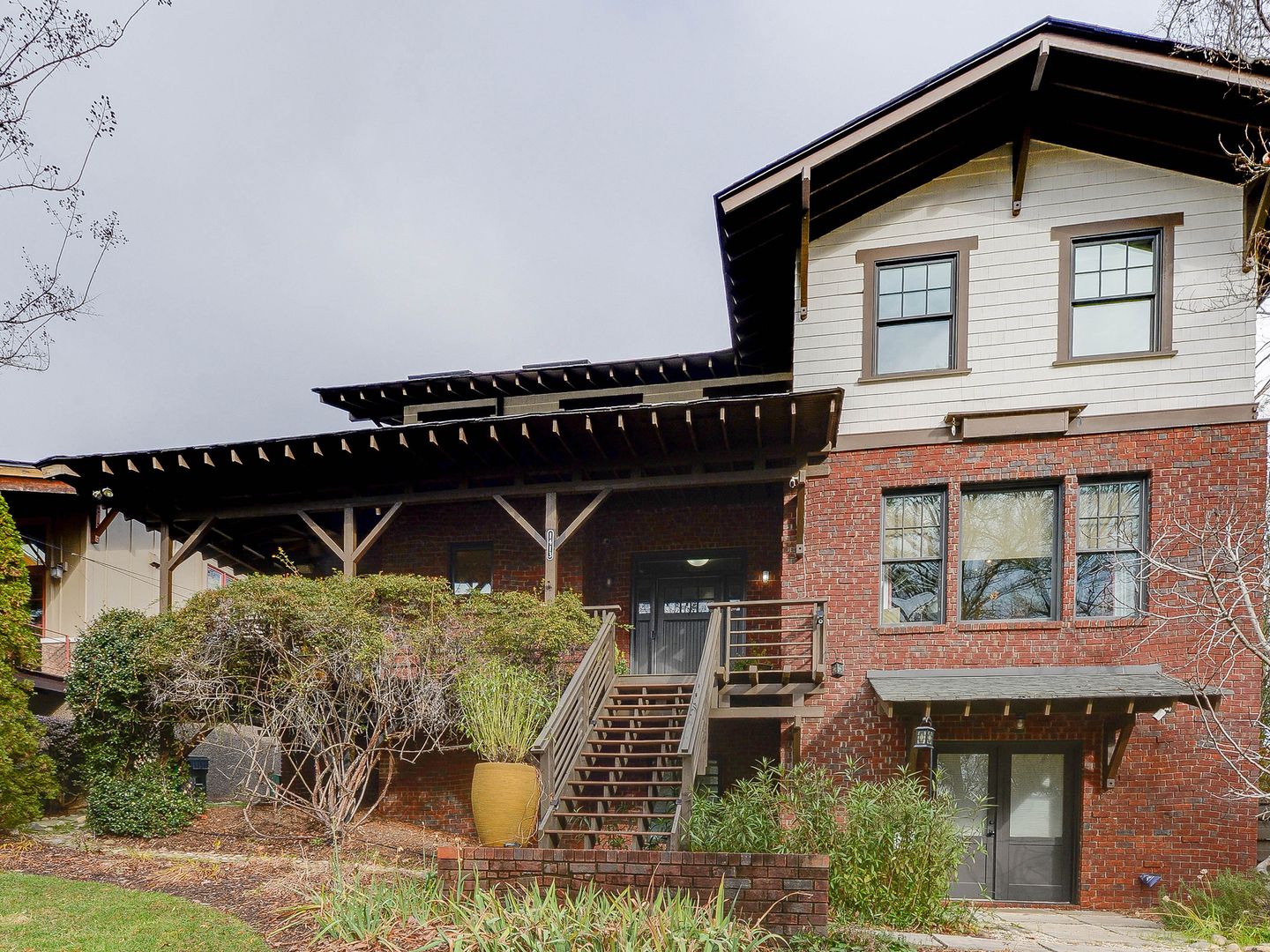 Charlotte House: 1413 Devon Dr.