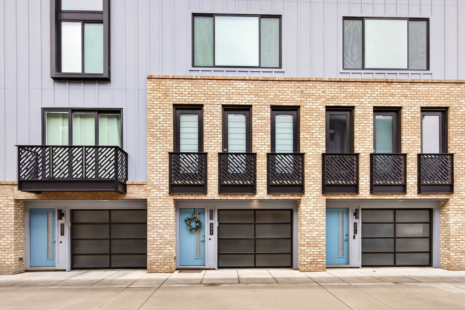 Charlotte Townhome: 241 Domain Way #15