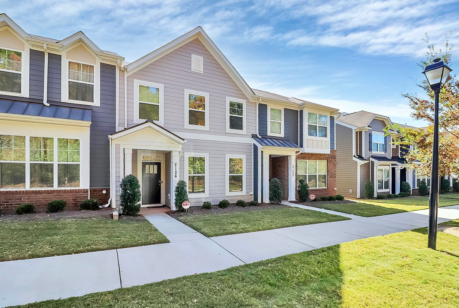Charlotte Townhome: 2126 Blewett Dr.