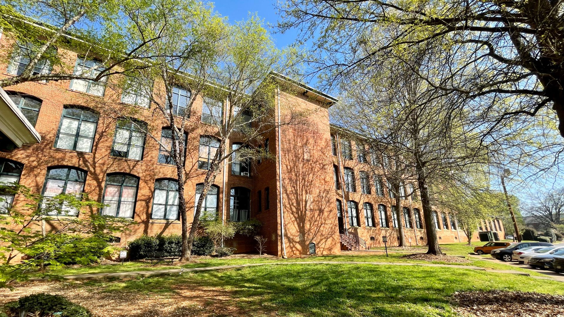 Charlotte Condo: 201 S Hoskins Road Unit #317