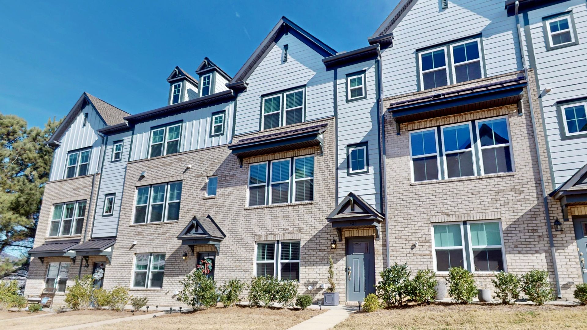 Charlotte Townhome: 421 Grey Reagan Trail