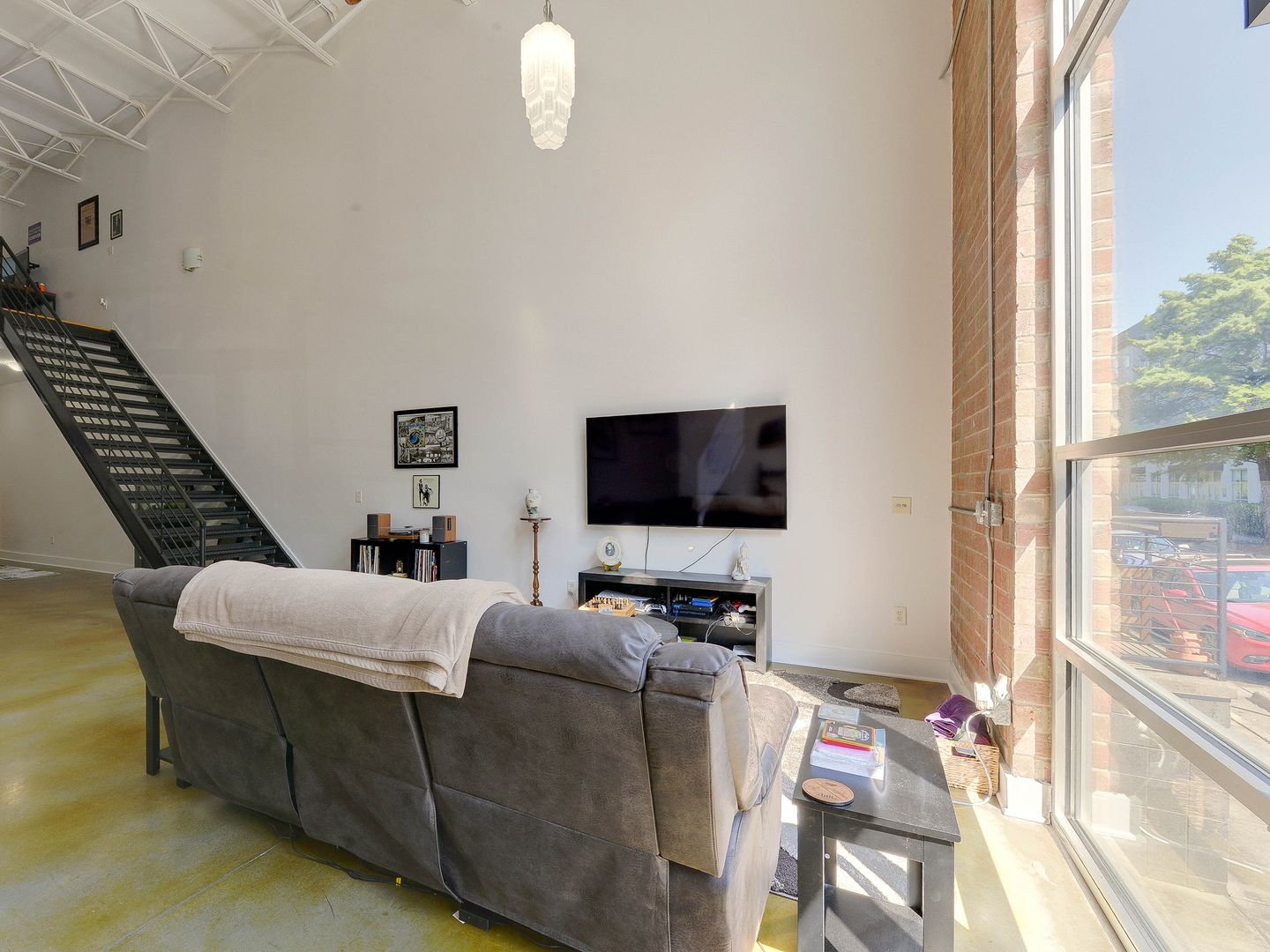 Charlotte Condo: 909 Westmere Ave.