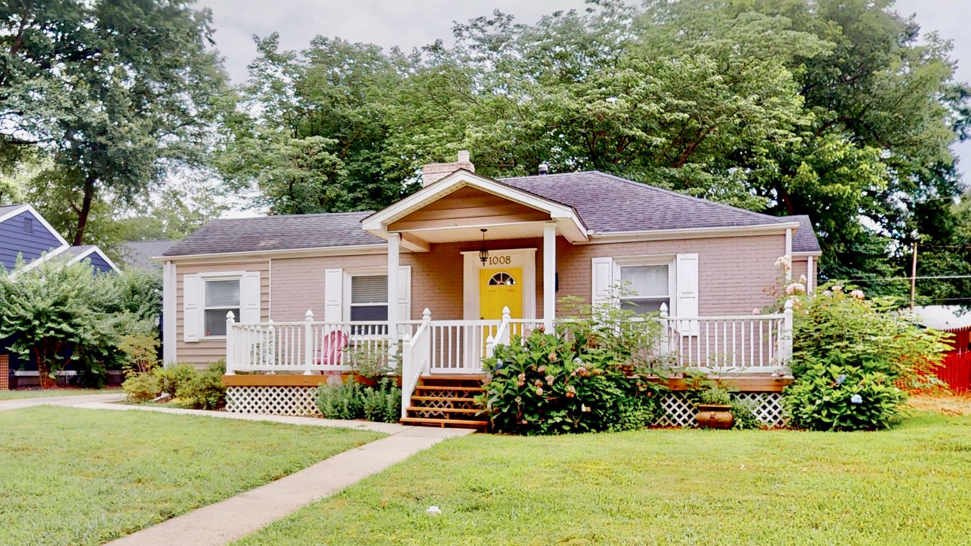 Charlotte House: 1008 Leigh Avenue