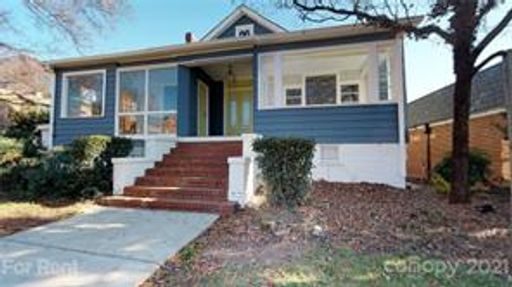 Amazing garden apartment on the Trolley line in the heart of Elizabeth! – photo 1