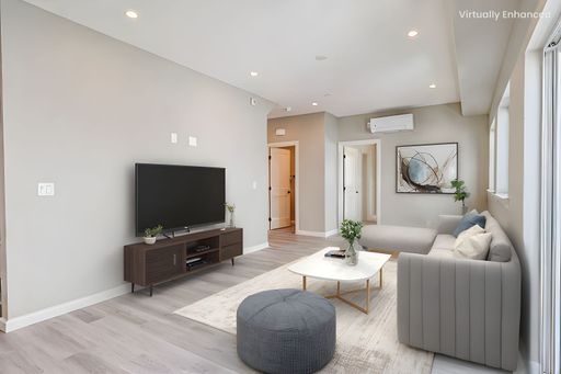 Newly built 4 bed/4 bath townhome in a 6-unit complex in NoHo – photo 1