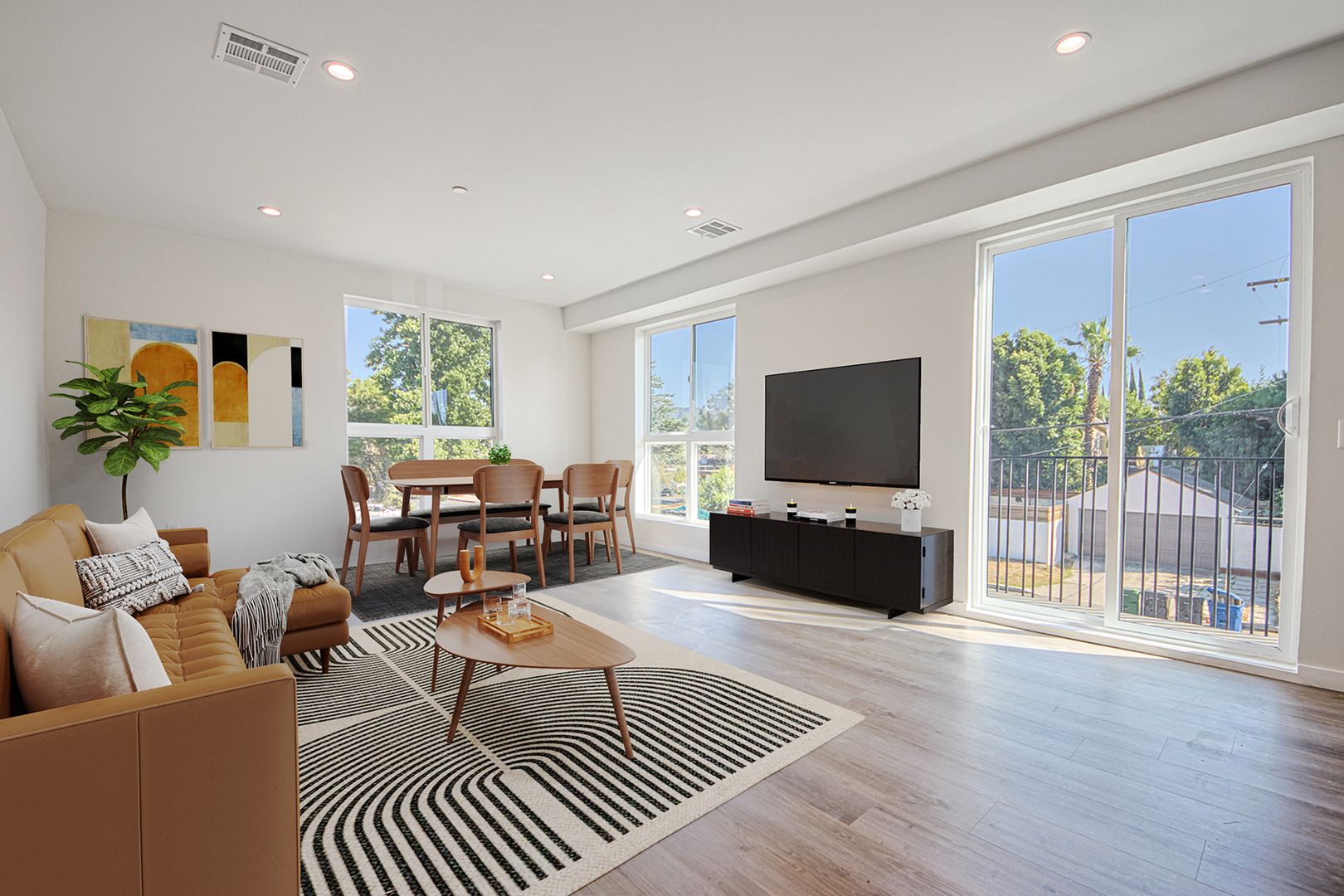 North Hollywood Apartment: 10717 Addison St