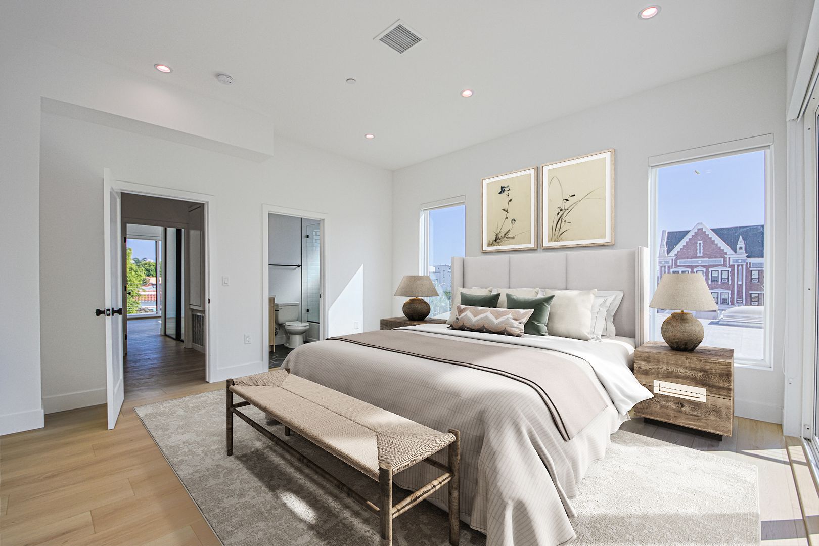 Los Angeles Apartment: 715 N Gramercy Pl