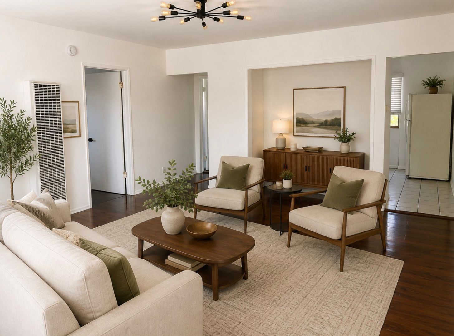 North Hollywood Apartment: 10926 Hortense St