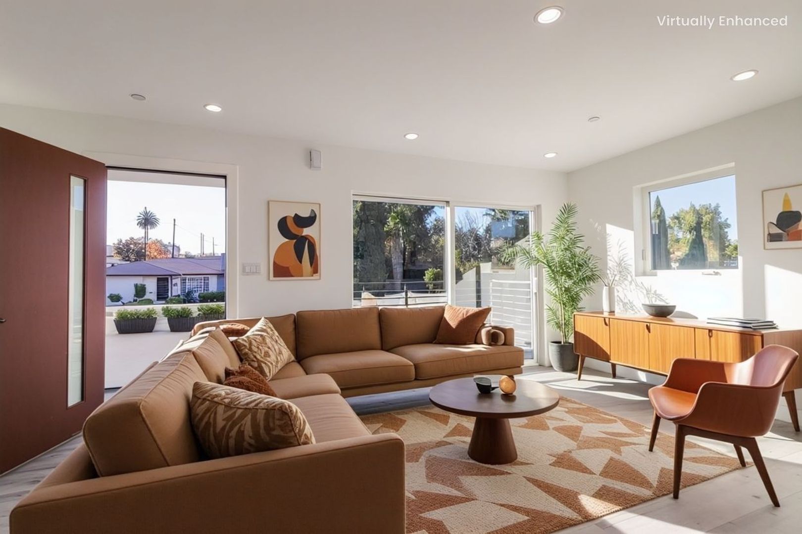 Los Angeles Apartment: 148 S. Madison Ave