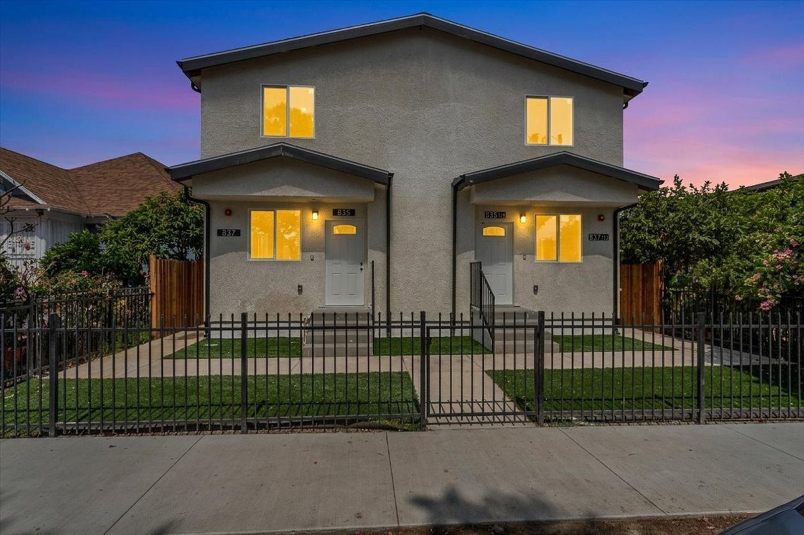 Los Angeles Apartment: 835 E 33rd